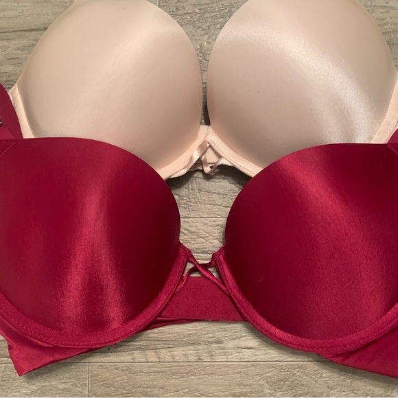 Victoria Secret 2 Satin Bombshell Plunge Bras Rhinestone Logo Strap - Picture 14 of 15